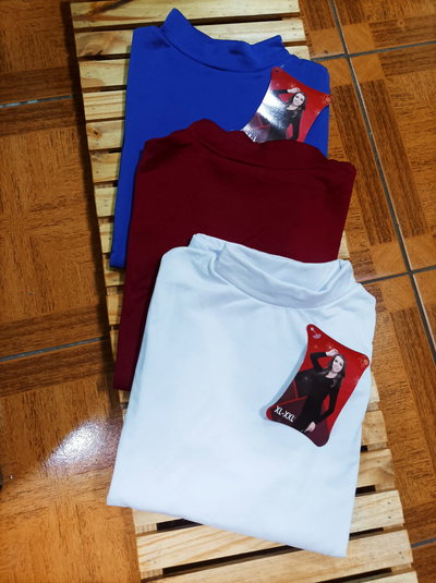 Art 1407 poleras frizadas dama