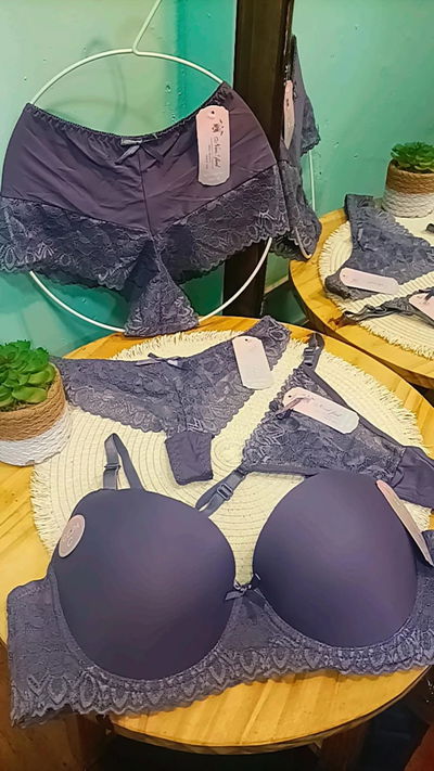 Art 609 Conjunto soft 4 piezas , trae culotte de encaje , colaless y less regulable 
