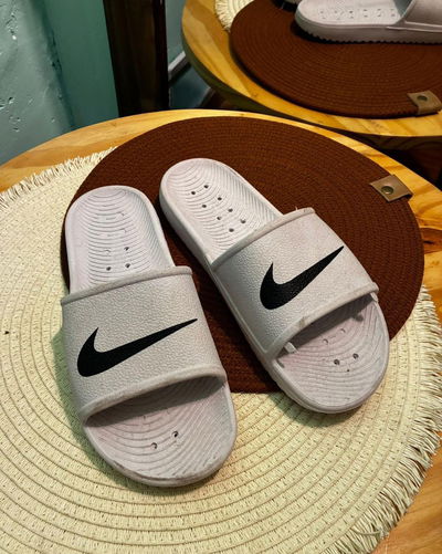 1004 Faja Nike