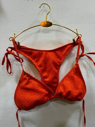 Art.008 bikini triangulo con Less 