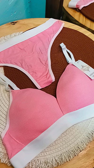 Art.620 conjunto triángulo soft con less  