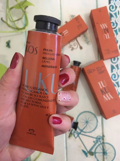 Crema hidratante para manos Ekos tukumá - 40 g