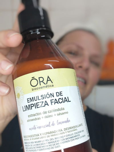 Emulsión de limpieza facial de Caléndula 