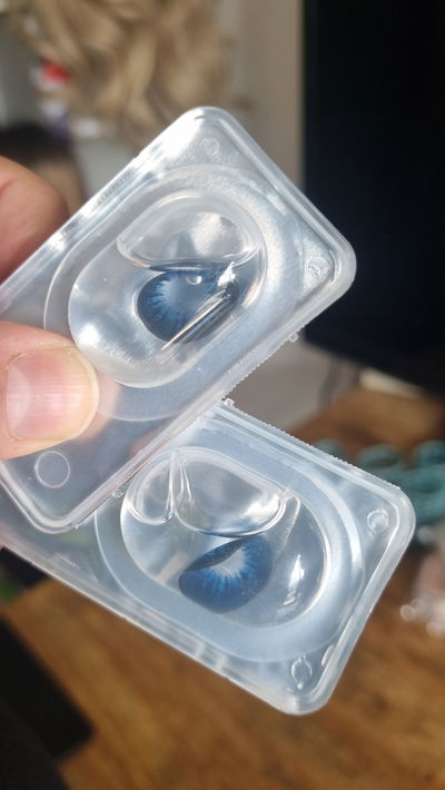 Lentes de contacto azul