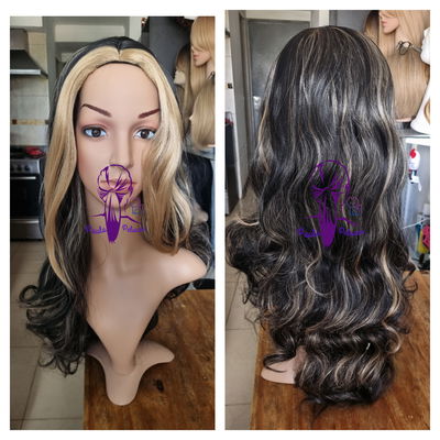 Peluca negro con rubio miel sin flequillo 