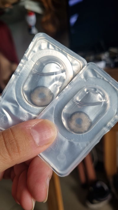 Lentes de contacto gris marca freshlady