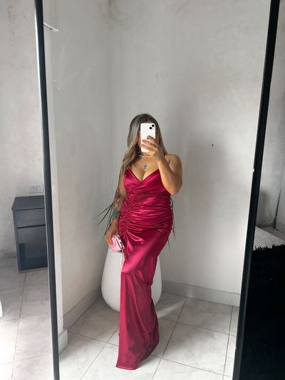 Vestido cruz frunce satén 