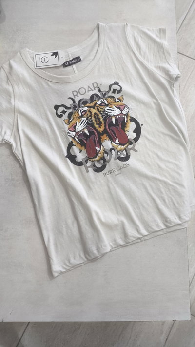 Roar