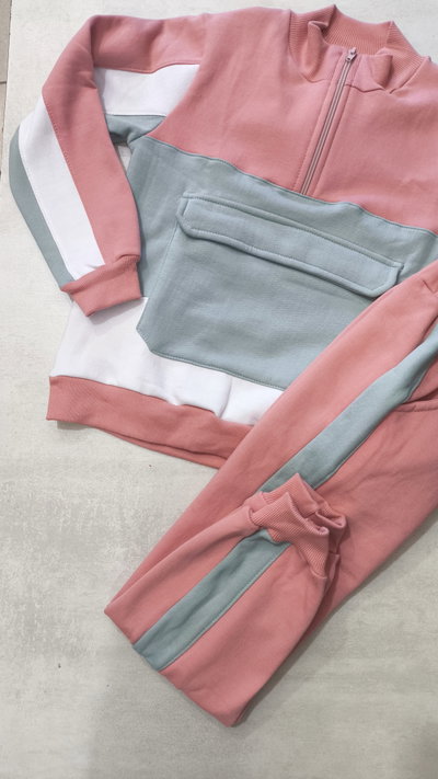 CONJUNTO KARLA