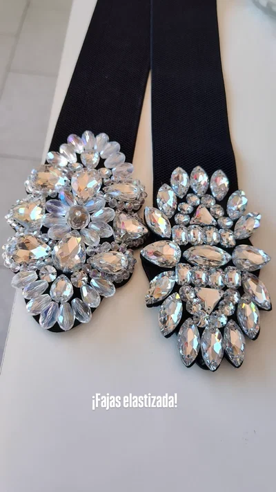 Faja elastizada con piedras