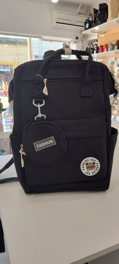 MOCHILAS BOCA DE PEZ NEGRA Y CELESTE