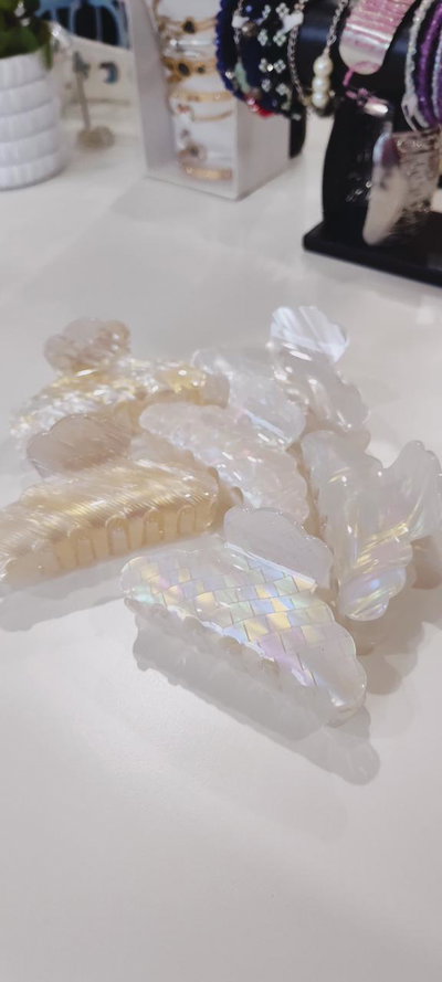 BROCHE PLASTICO RESINA BLANCO