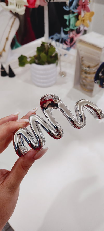 BROCHE METALIZADO 11 ONDULADO