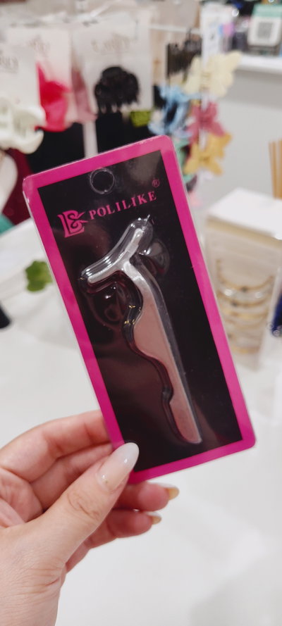 PINZA PESTAÑA PLATEADA