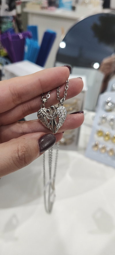 Cadena AQ para compartir ANGELES 