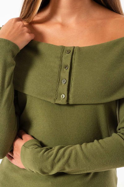 Remera Off Shoulder