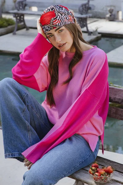 Sweater Bina
