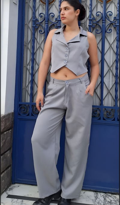  Set Barbi Pantalón y Chaleco Sastrero