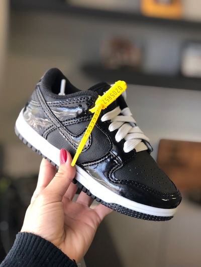 NK SB niños charol  negro - importadas 