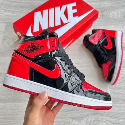 Botitas Jordan charol  - importadas 