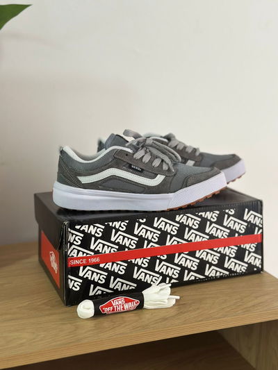 Vans ultrarange gris  -  importadas 