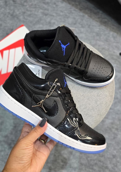 Jordan 1 low negro con Celeste      -  importadas 
