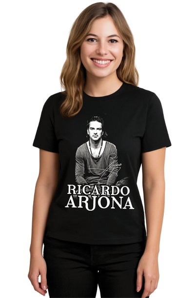 Remera estampada Ricardo Arjona