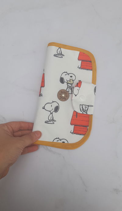 Estuche higiénico Snoopy 