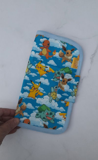 Estuche higiénico pokemon