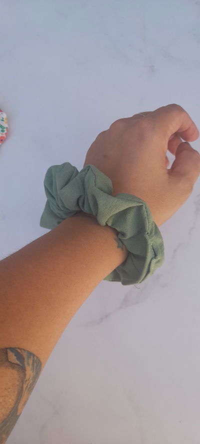 Scrunchies verde seco