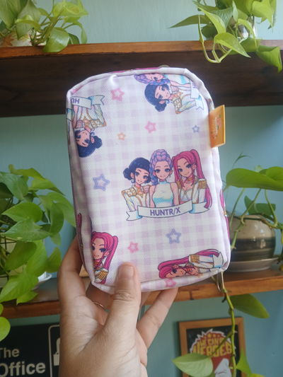 Cartuchera vertical simple Guerreras K-Pop 