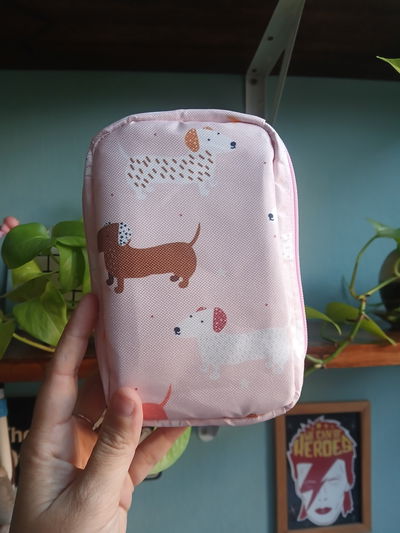 Cartuchera vertical simple salchis