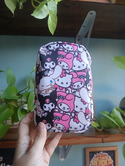 Cartuchera Vertical simple My Melody, Kitty, Kuromi, Cinammon Roll