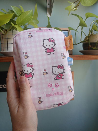 Cartuchera vertical simple Hello KItty 