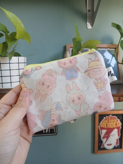 Estuche peque Labubu