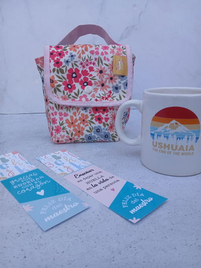 Estuche porta taza flores 