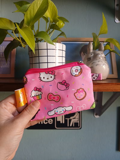Estuche peque sanrio rosa