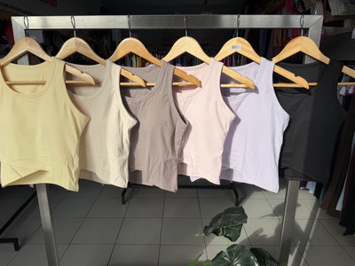 Musculosa Greta 