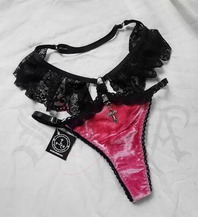 Tanga Bathory (ROSA) [A Pedido]