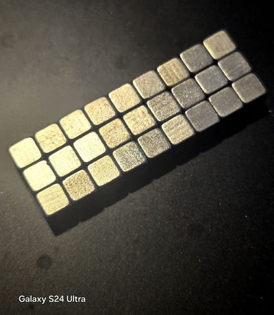 Iman mini cubos