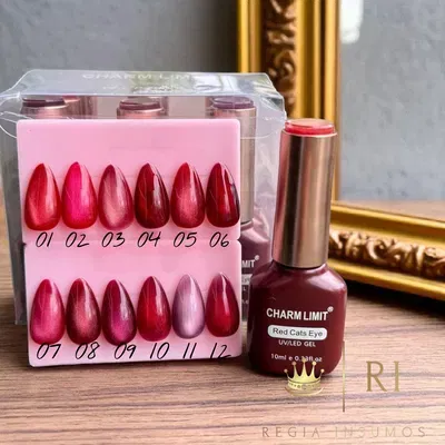 Semi Charm Colección Rojos Cat Eyes, ojo de Gato, Magnético