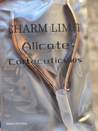 Alicate Corta Cuticulas 