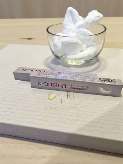 Removedor de Pestañas ICONSING Lápiz