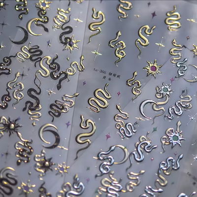 Sticker Metal Serpiente Lunas y Soles