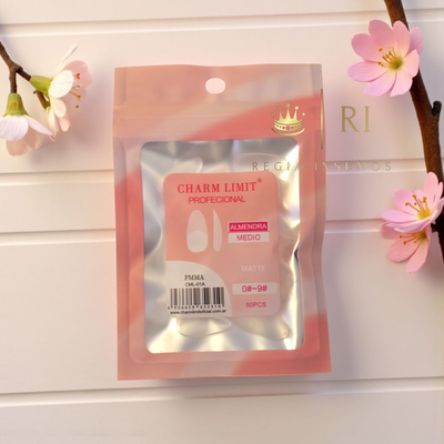 Tips Almendra Medio Prelimados 50 pcs Charm Limit