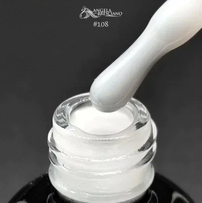 Base Correctiva 108 via Láctea Milky Angela Bresciano 15 ml kapping