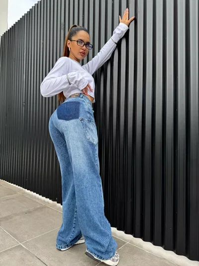 mom zendra LASLOCAS
