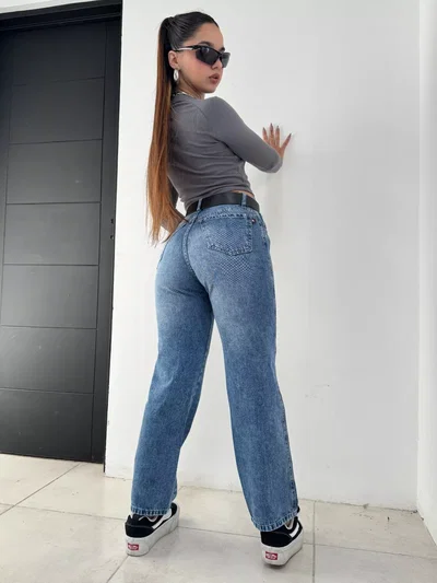 mom crop crystal  LASLOCAS