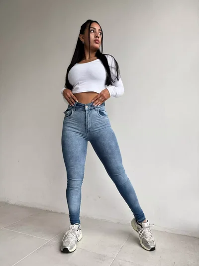 clasico pretty