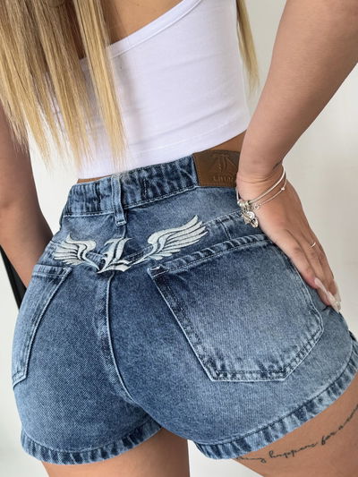 Short wings
